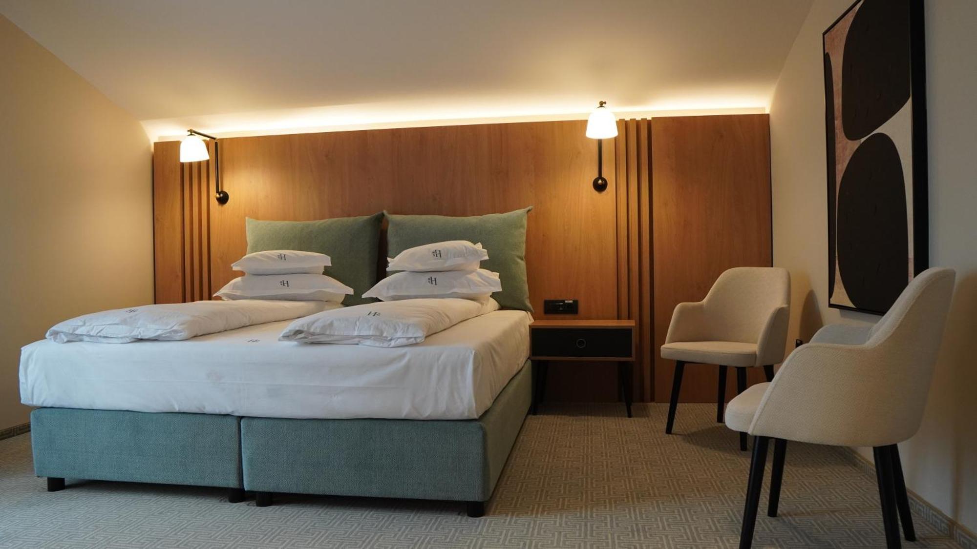 Hotel Sorin Mihai Cristian  Buitenkant foto
